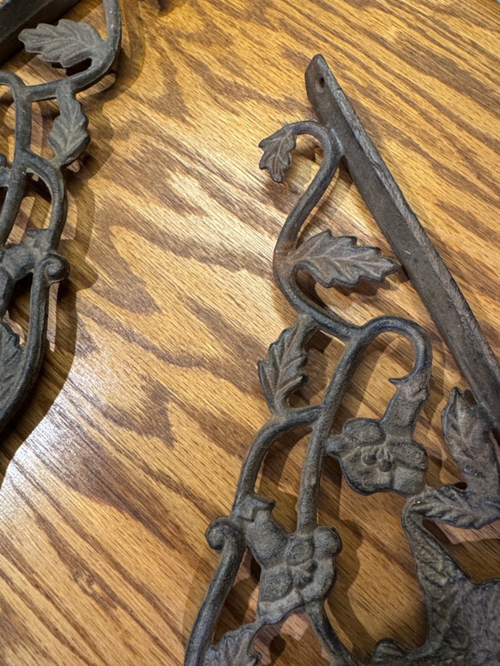 Ornate Cast Iron Floral Wall Brackets (set of two matching) - Picture 4 of 10